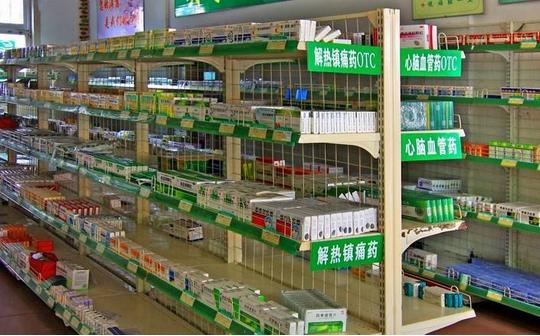 隨中國(guó)醫(yī)藥分開政策的推進(jìn)，國(guó)內(nèi)藥店有望成為藥品銷售第一終端的潛力
