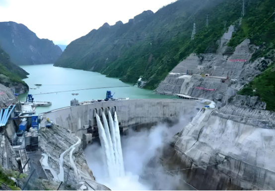 作為清潔能源行業(yè)，?水電站行業(yè)將繼續(xù)增長
